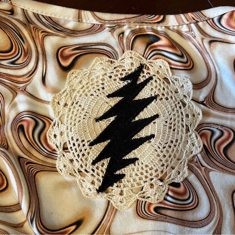 Swirly psychedelic crop keyhole club festival grateful bolt dead company 🤎⚡️🖤 - Picture 2 of 9